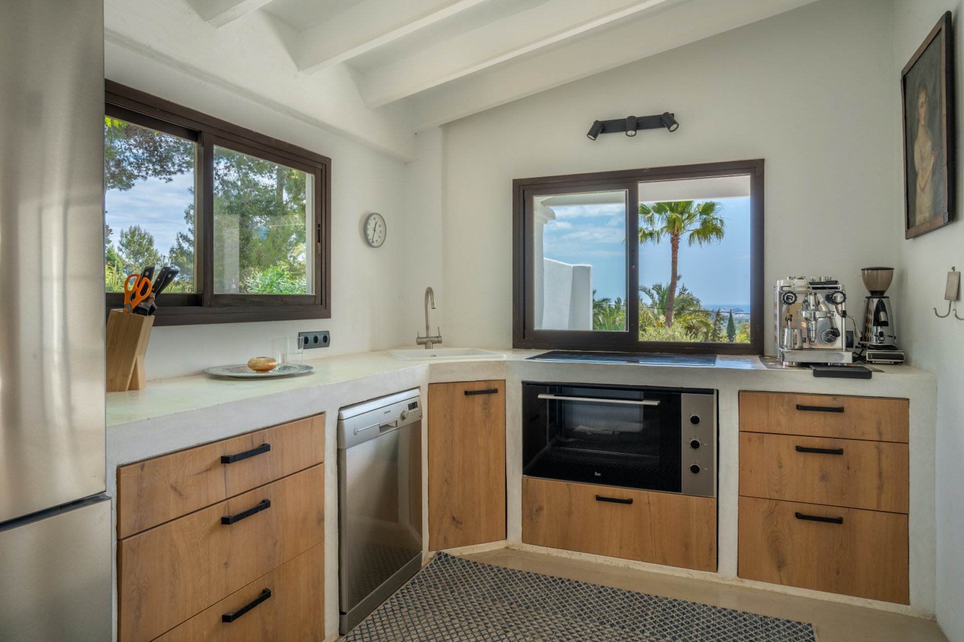 Resa estates Ibiza finca te koop st Rafael sea view sale kitchen.jpg